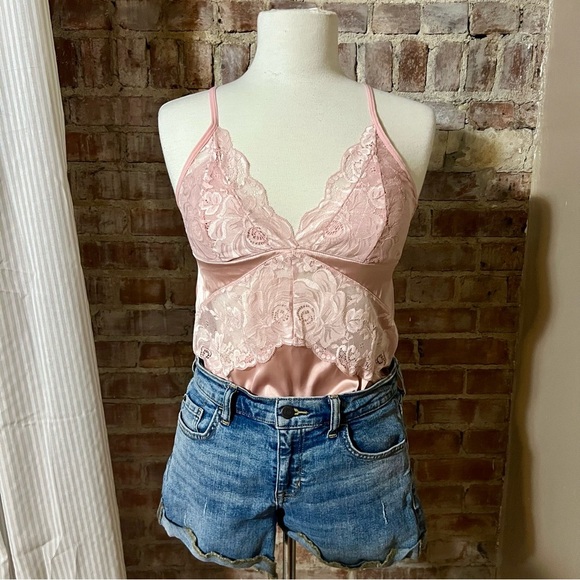 Pink Floral Lace Women's Tank -Size S -TP40 - Picture 4 of 8